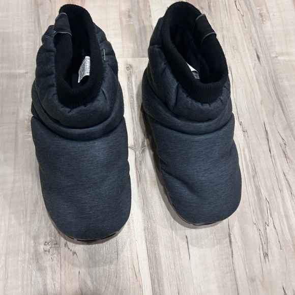 Uggs jersey boots size 7 - Picture 8 of 10